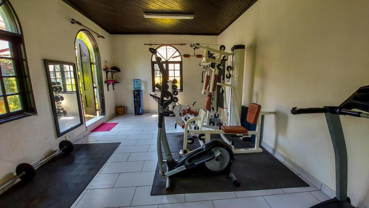 Diani Sea Resort ディアニ・ビーチ エクステリア 写真