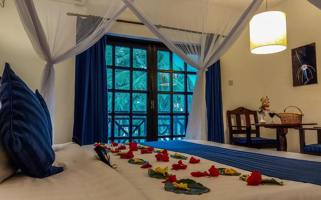 Diani Sea Resort ディアニ・ビーチ エクステリア 写真