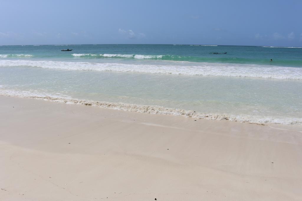 Diani Sea Resort ディアニ・ビーチ エクステリア 写真