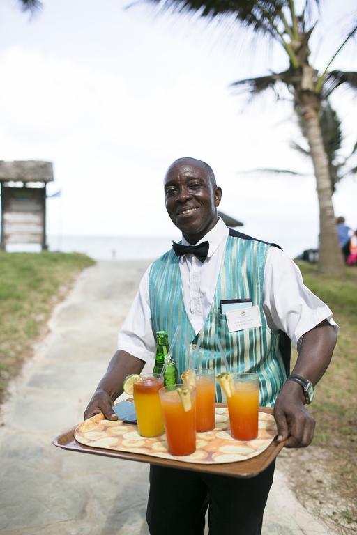 Diani Sea Resort ディアニ・ビーチ エクステリア 写真