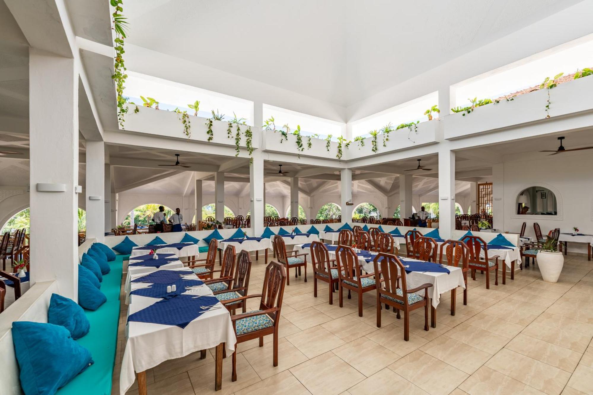Diani Sea Resort ディアニ・ビーチ エクステリア 写真