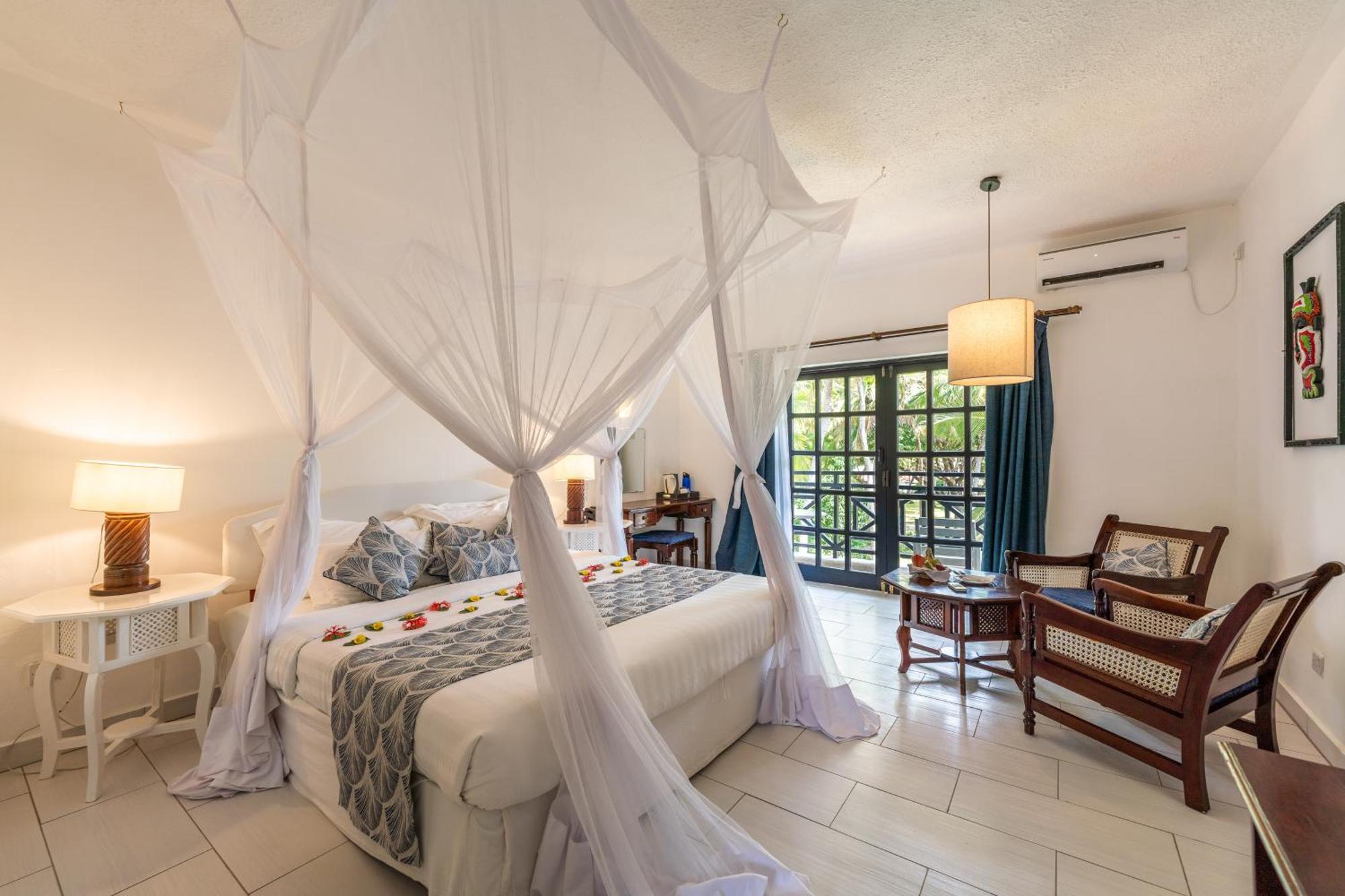 Diani Sea Resort ディアニ・ビーチ エクステリア 写真