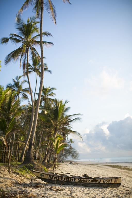 Diani Sea Resort ディアニ・ビーチ エクステリア 写真
