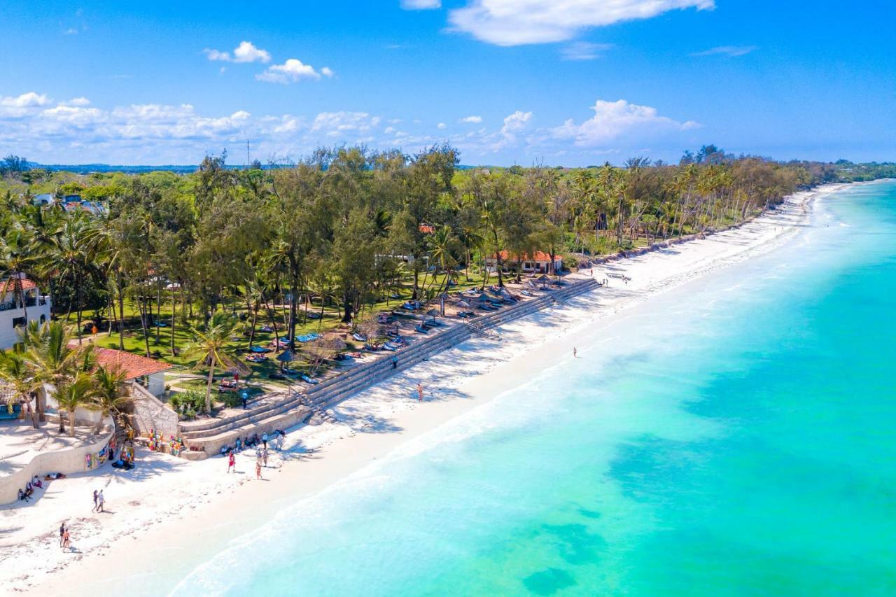 Diani Sea Resort ディアニ・ビーチ エクステリア 写真